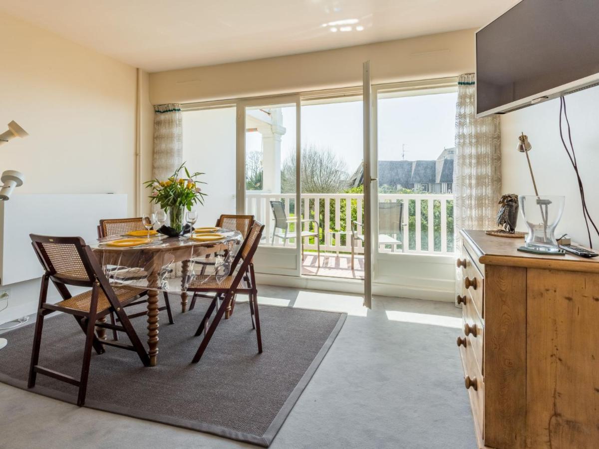 Apartment Le Parc De La Jacotte-6 By Interhome Trouville-sur-Mer Exterior foto